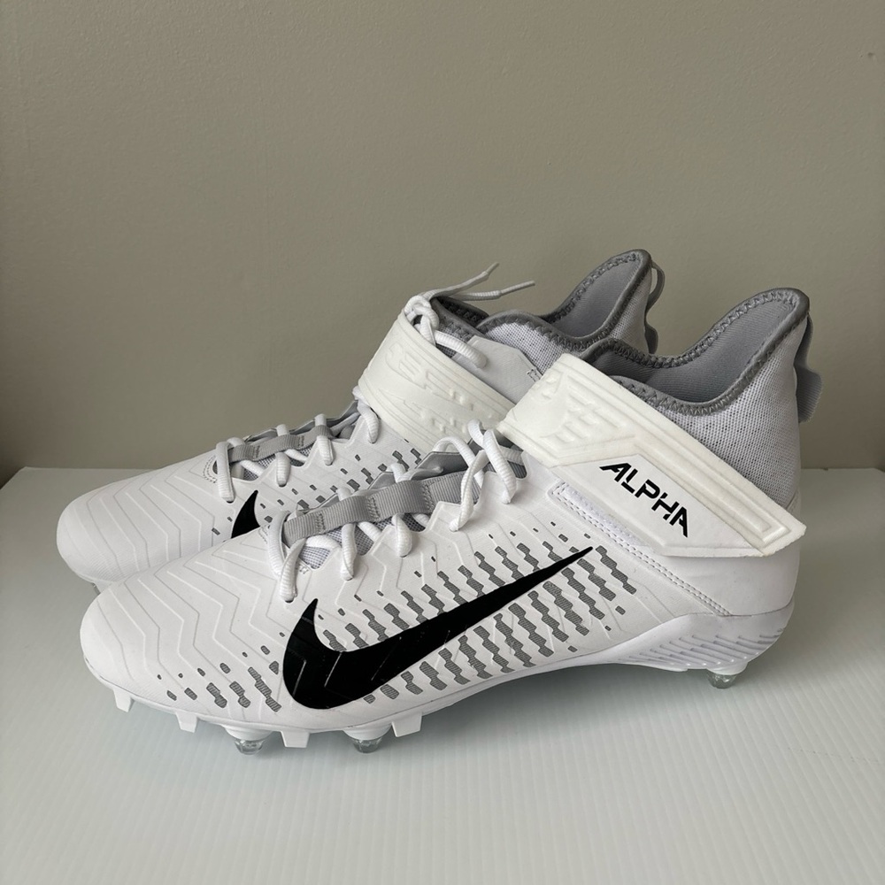 Nike Alpha Menace Pro 2 D
Football Cleats size 14, 15